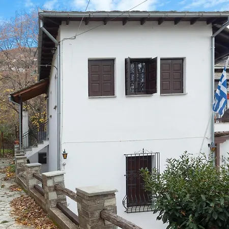 Maria's Cozy Loft In Makrinítsa