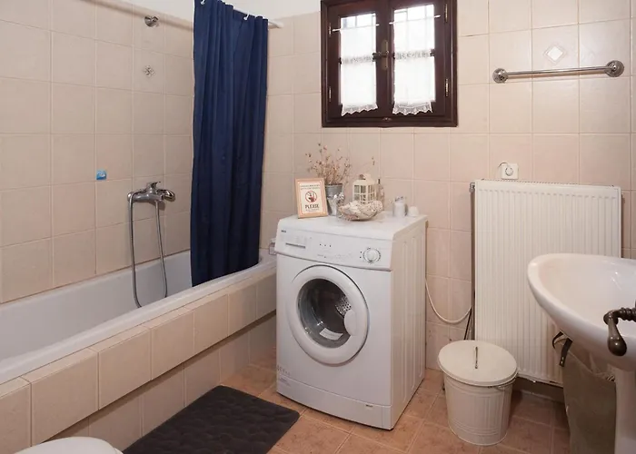 Maria's Cozy Loft In Makrinitsa